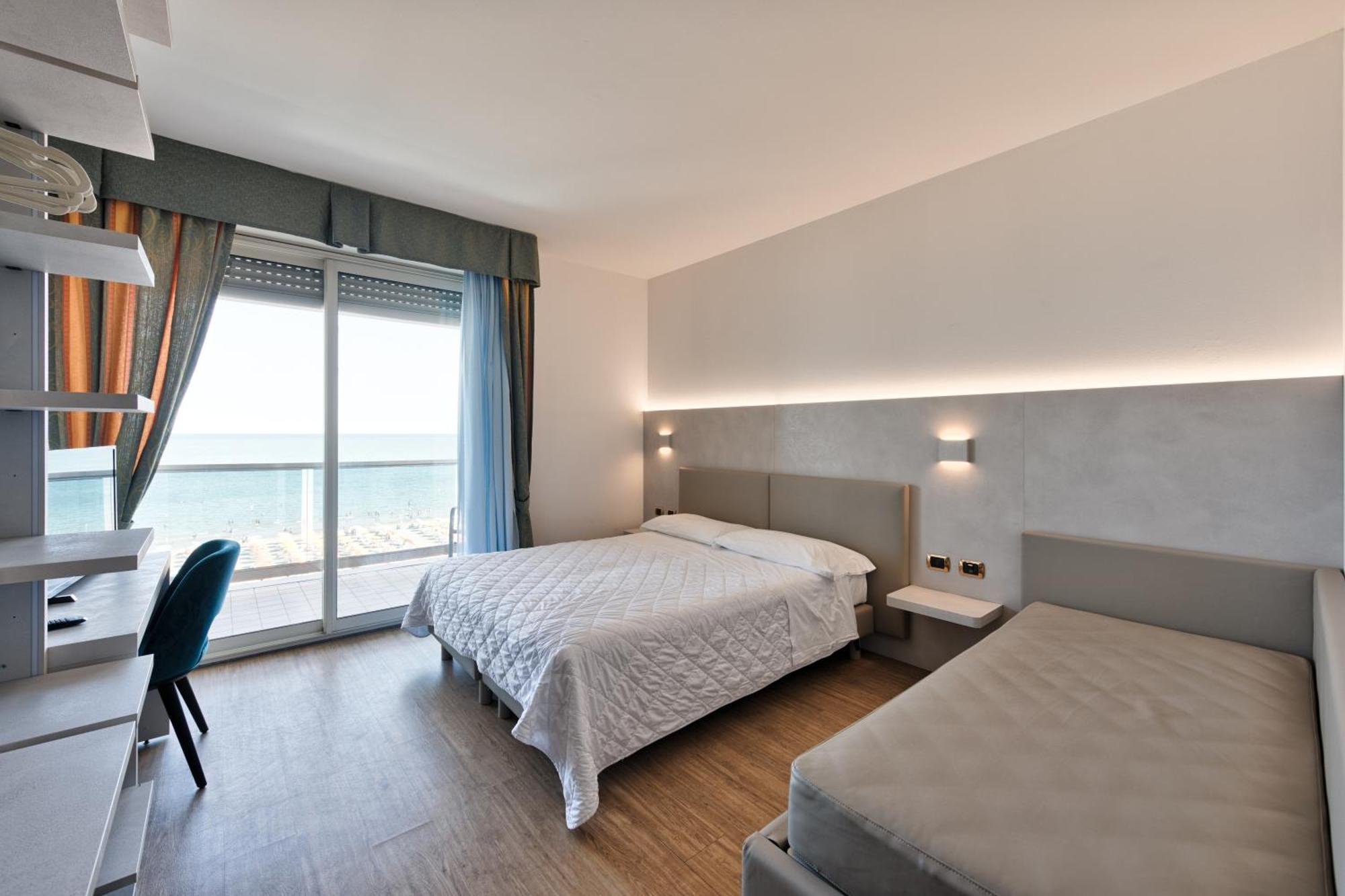 Hotel Columbus Lignano Sabbiadoro Exteriér fotografie