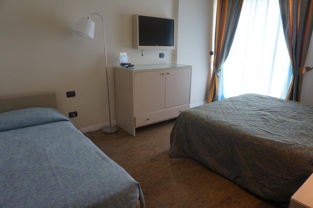 Hotel Columbus Lignano Sabbiadoro Exteriér fotografie